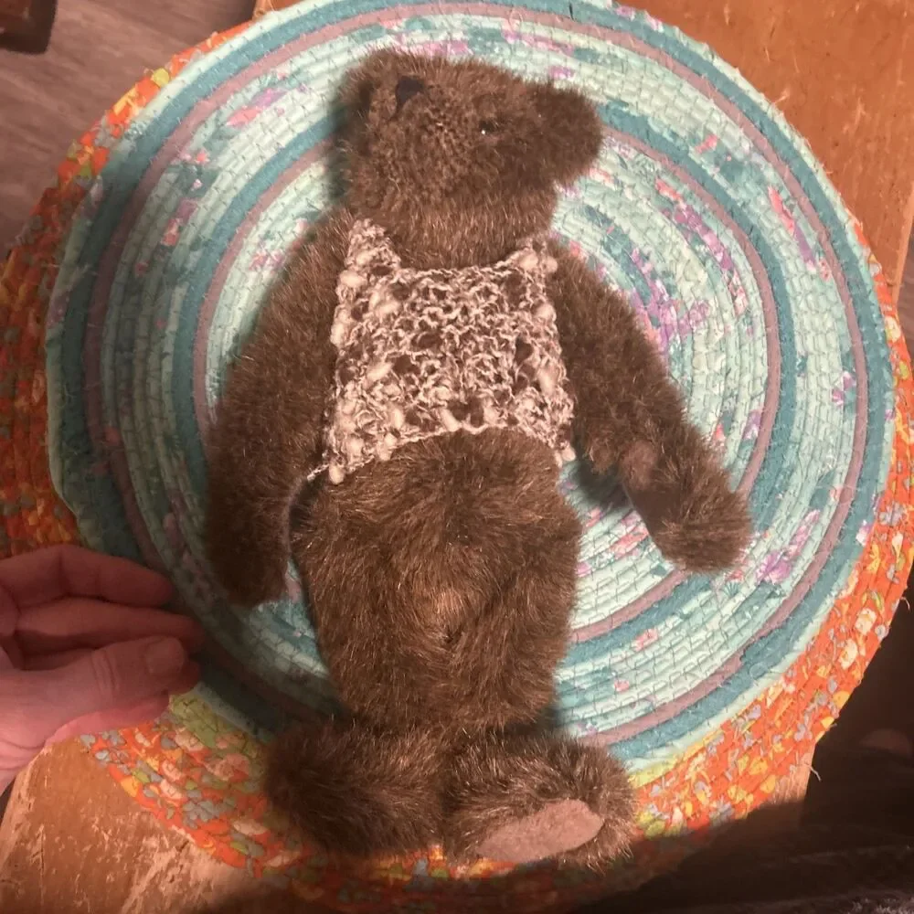 MARY MEYER GREEN MOUNTAIN BEARS  BY CAROL CARINI-11” MANSFIELD In Vest